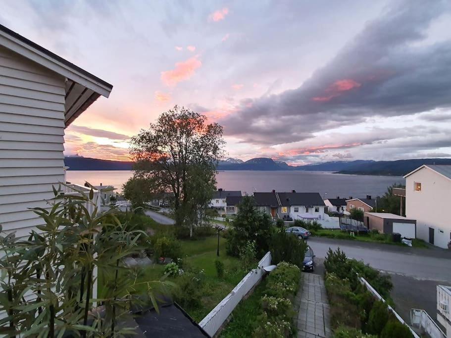 Hoy Standard. Mye For Pengene. Gratis Velkomstgave Narvik Exterior foto